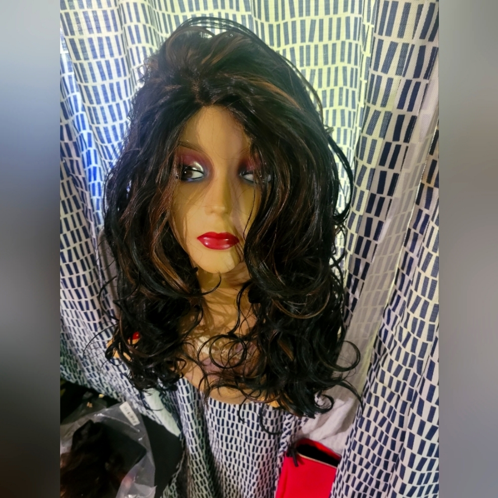 1B/30 wig 22 inches